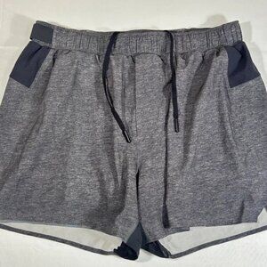 Lululemon Shorts Men's Size Medium Grey Heathered Texture Printed Drawstring